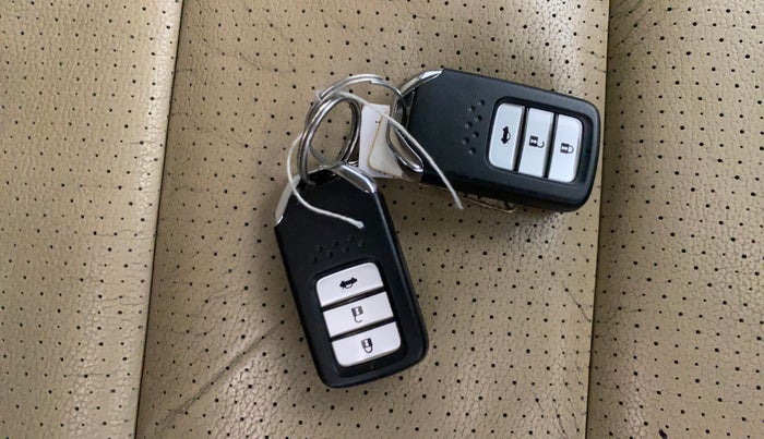 2018 Honda City 1.5L I-VTEC ZX CVT, Petrol, Automatic, 79,675 km, Key Close Up