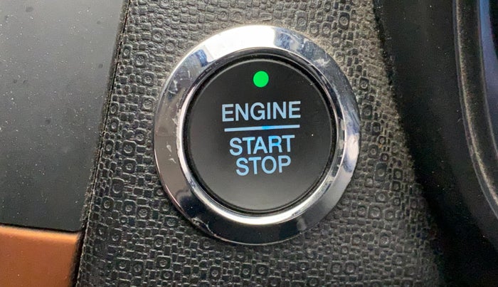 2020 Ford Ecosport TITANIUM 1.5 SPORTS(SUNROOF) PETROL, Petrol, Manual, 31,634 km, Keyless Start/ Stop Button