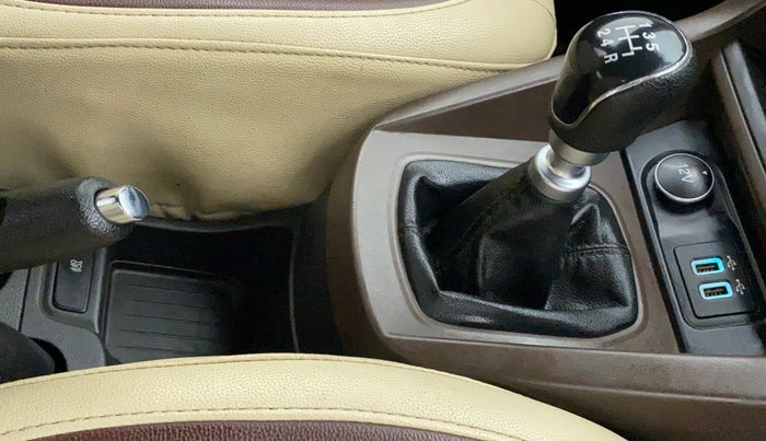 2018 Ford FREESTYLE TITANIUM PLUS 1.5 DIESEL, Diesel, Manual, 98,952 km, Gear Lever