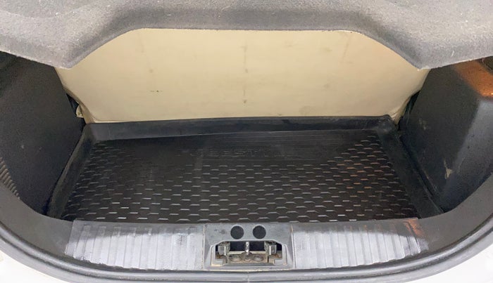 2018 Ford FREESTYLE TITANIUM PLUS 1.5 DIESEL, Diesel, Manual, 98,952 km, Boot Inside