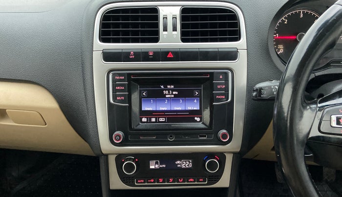 2017 Volkswagen Ameo HIGHLINE DSG 1.5 DIESEL , Diesel, Automatic, 1,17,254 km, Air Conditioner