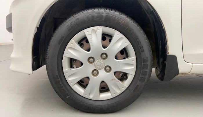 2013 Honda Brio S MT, Petrol, Manual, 39,196 km, Left Front Wheel