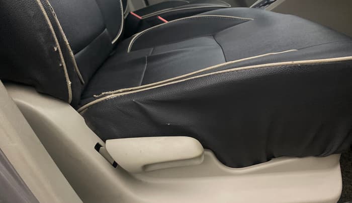 2016 Maruti Celerio VXI AMT, Petrol, Automatic, 34,089 km, Driver Side Adjustment Panel
