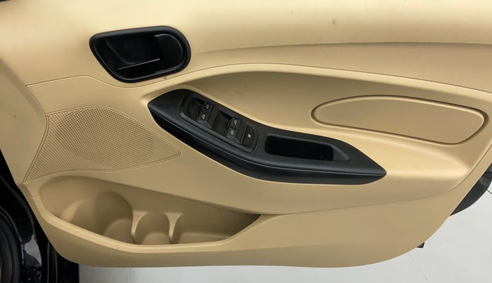 2019 Ford Figo Aspire 1.2 TITANIUM PETROL, Petrol, Manual, 11,036 km, Driver Side Door Panels Control