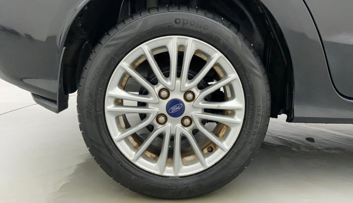 2019 Ford Figo Aspire 1.2 TITANIUM PETROL, Petrol, Manual, 11,036 km, Right Rear Wheel