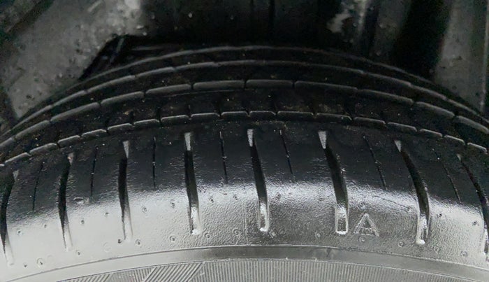 2019 Ford Figo Aspire 1.2 TITANIUM PETROL, Petrol, Manual, 11,036 km, Left Rear Tyre Tread