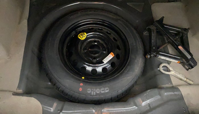 2019 Ford Figo Aspire 1.2 TITANIUM PETROL, Petrol, Manual, 11,036 km, Spare Tyre