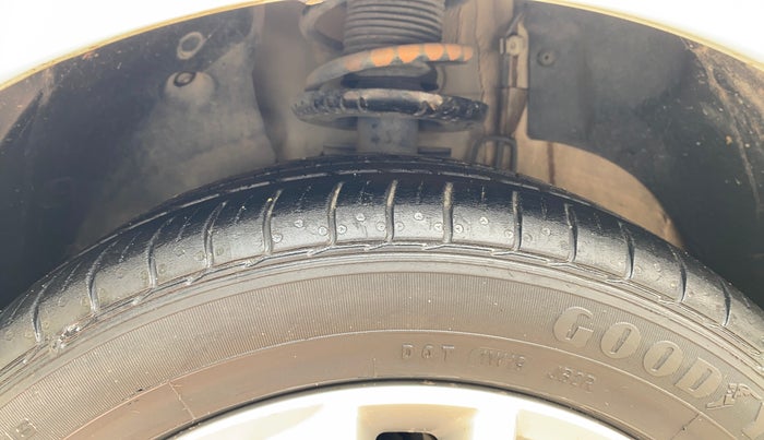 2021 Skoda Rapid STYLE TSI, Petrol, Manual, 31,766 km, Left Front Tyre Tread