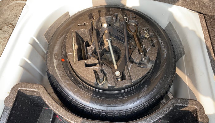 2021 Skoda Rapid STYLE TSI, Petrol, Manual, 31,766 km, Spare Tyre