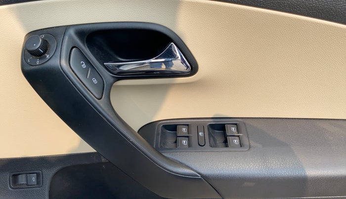 2021 Skoda Rapid STYLE TSI, Petrol, Manual, 31,766 km, Driver Side Door Panels Control