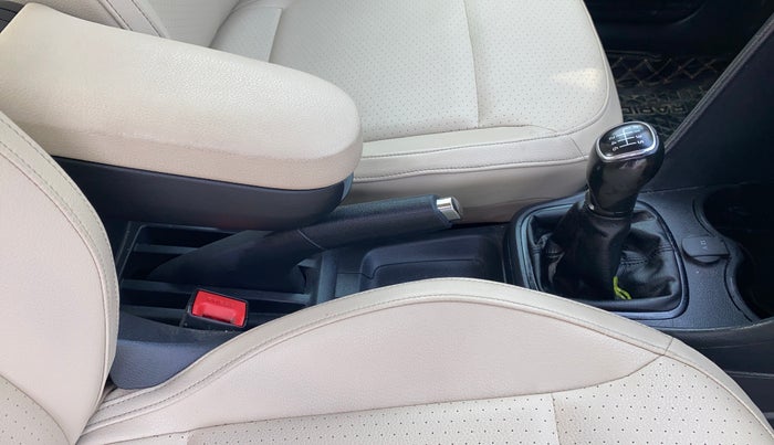 2021 Skoda Rapid STYLE TSI, Petrol, Manual, 31,766 km, Gear Lever