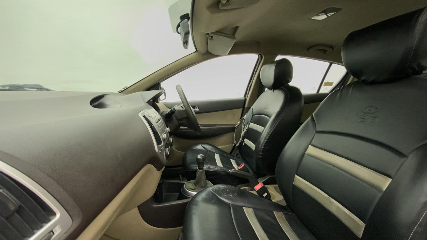2011 Hyundai i20 MAGNA (O) 1.2, Petrol, Manual, 73,952 km, Right Side Front Door Cabin