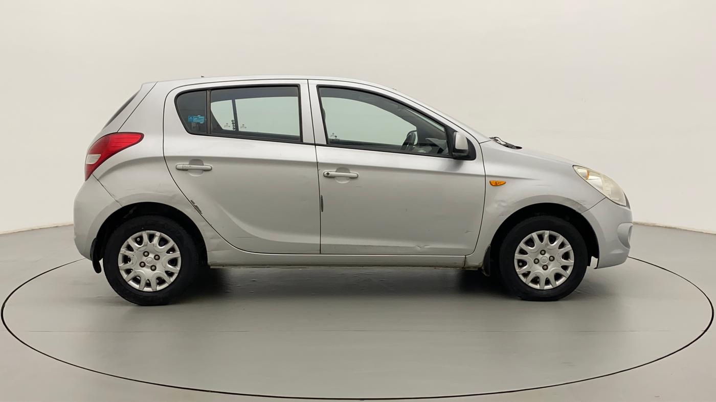 2011 Hyundai i20 MAGNA (O) 1.2, Petrol, Manual, 73,952 km, Right Side View