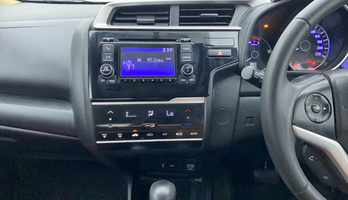 2017 Honda Jazz 1.2 V AT, Petrol, Automatic, 31,187 km, Air Conditioner