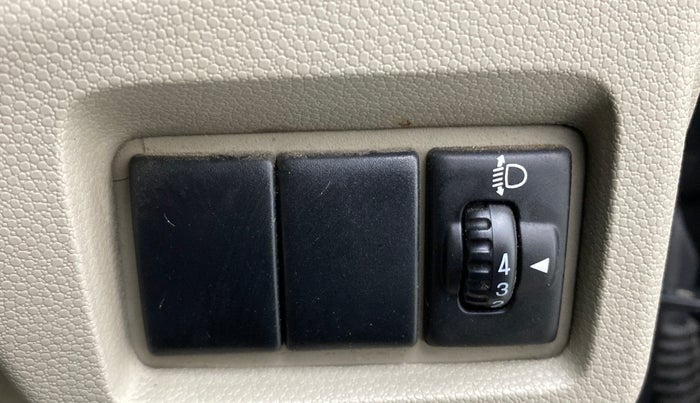 2019 Maruti Alto K10 VXI P, Petrol, Manual, 29,855 km, Dashboard - Headlight height adjustment not working