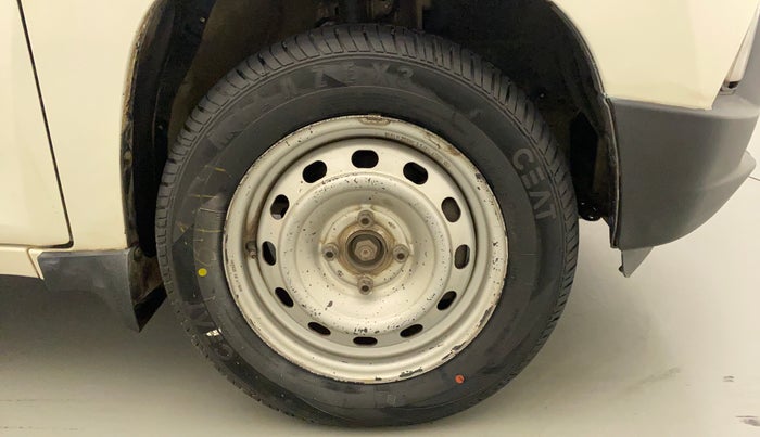 2019 Mahindra Kuv100 K2 TRIP CNG, CNG, Manual, 99,768 km, Right Front Wheel