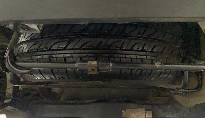 2019 Mahindra Kuv100 K2 TRIP CNG, CNG, Manual, 99,768 km, Spare Tyre