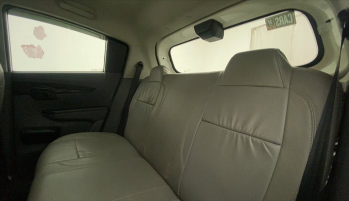 2019 Mahindra Kuv100 K2 TRIP CNG, CNG, Manual, 99,768 km, Right Side Rear Door Cabin