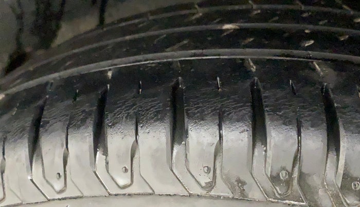 2019 Maruti Dzire ZDI PLUS AMT, Diesel, Automatic, 84,007 km, Left Rear Tyre Tread