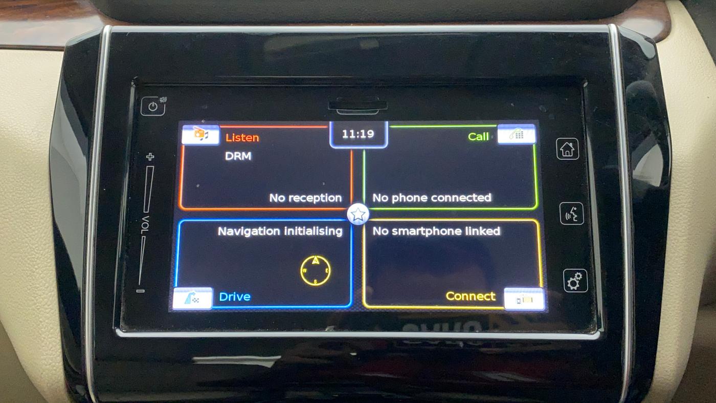 2019 Maruti Dzire ZDI PLUS AMT, Diesel, Automatic, 84,007 km, Infotainment System