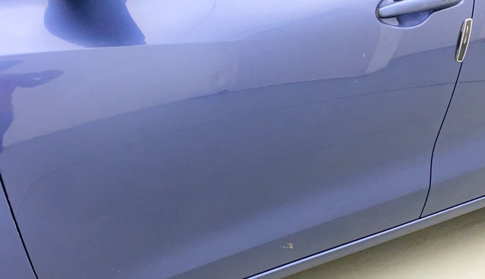 2019 Maruti Dzire ZDI PLUS AMT, Diesel, Automatic, 84,007 km, Front passenger door - Slightly dented