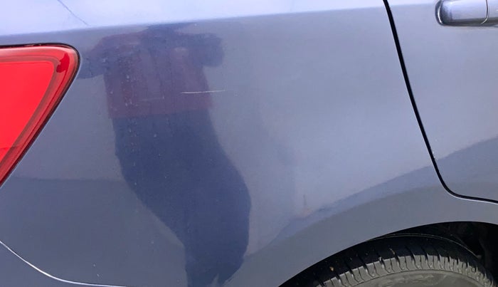 2019 Maruti Dzire ZDI PLUS AMT, Diesel, Automatic, 84,007 km, Right quarter panel - Minor scratches