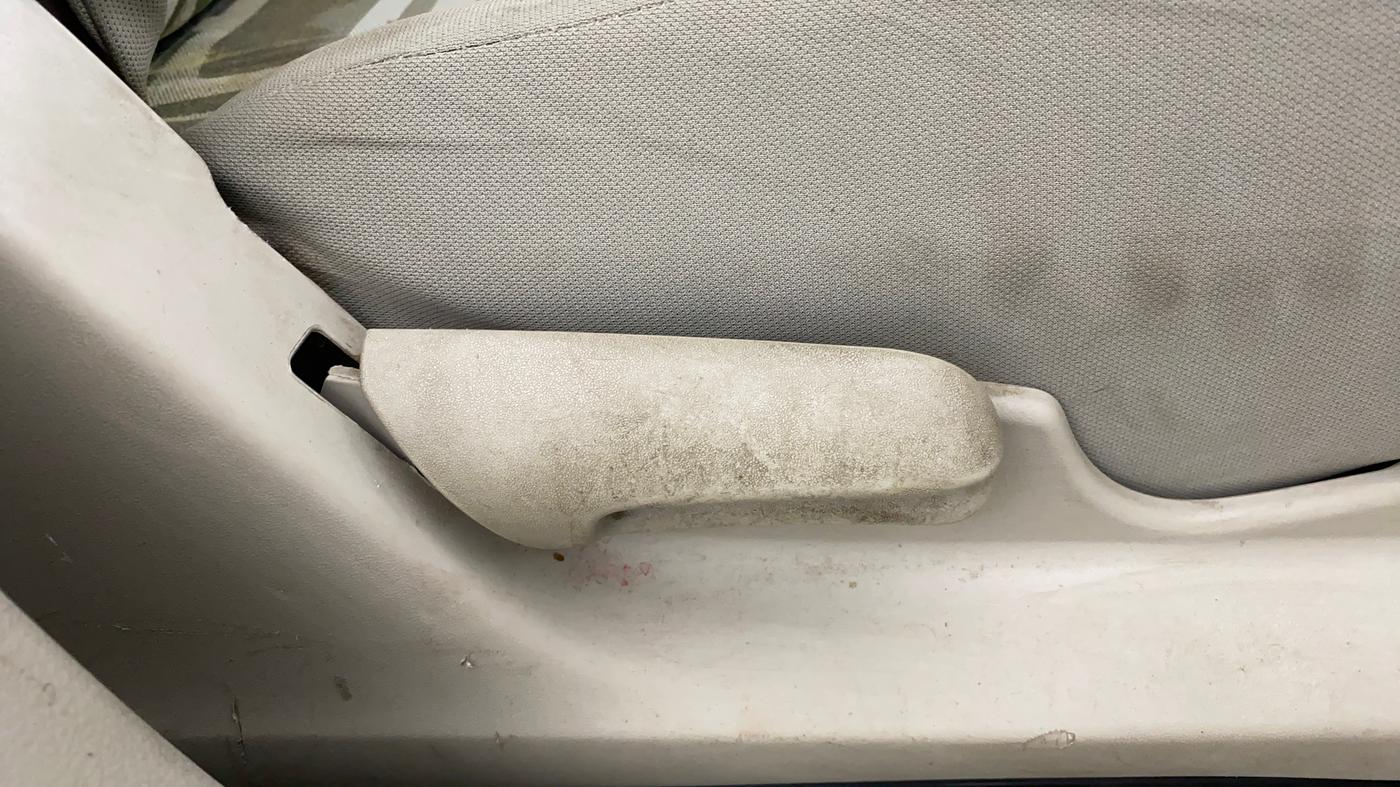 2021 Maruti Celerio VXI CNG, CNG, Manual, 1,02,924 km, Driver Side Adjustment Panel