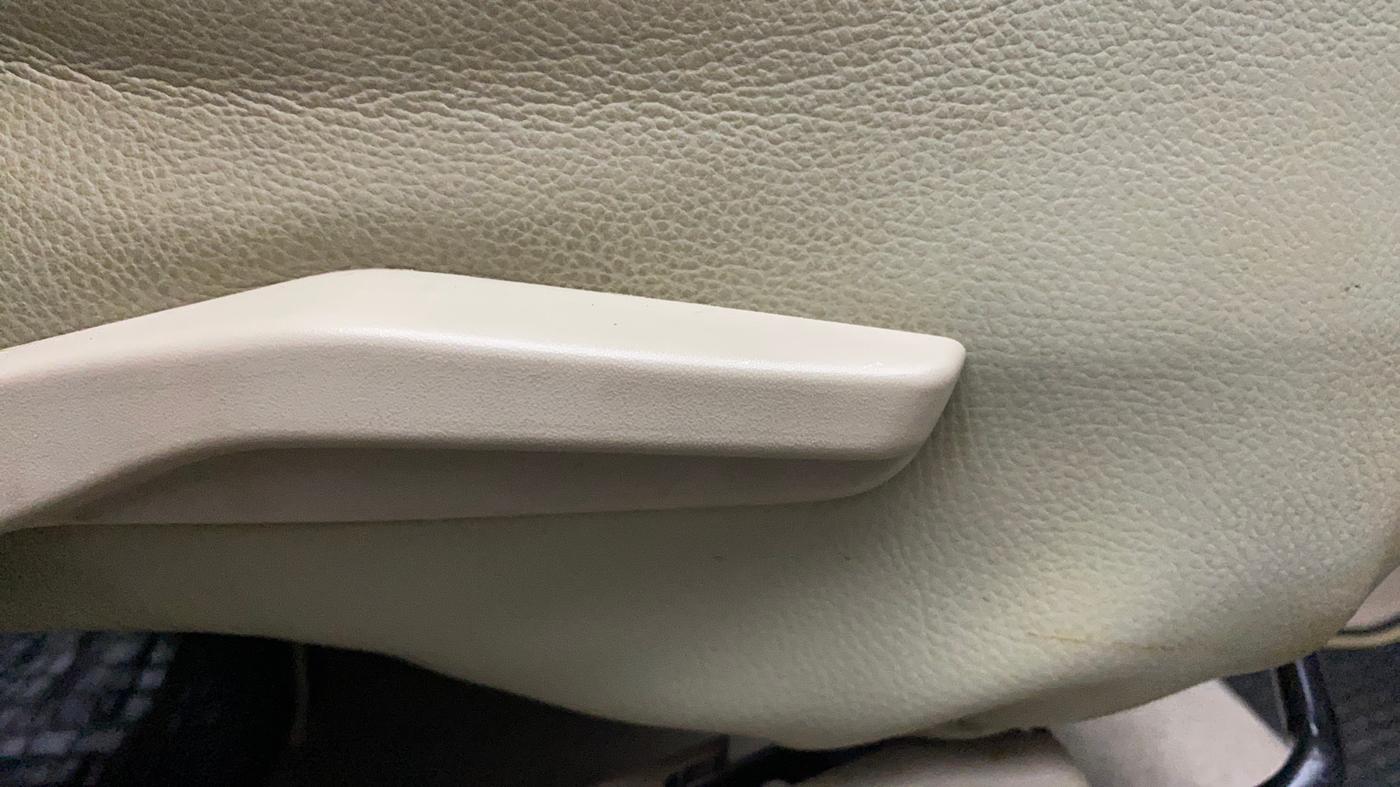 2018 Maruti Dzire ZXI AMT, Petrol, Automatic, 47,353 km, Driver Side Adjustment Panel