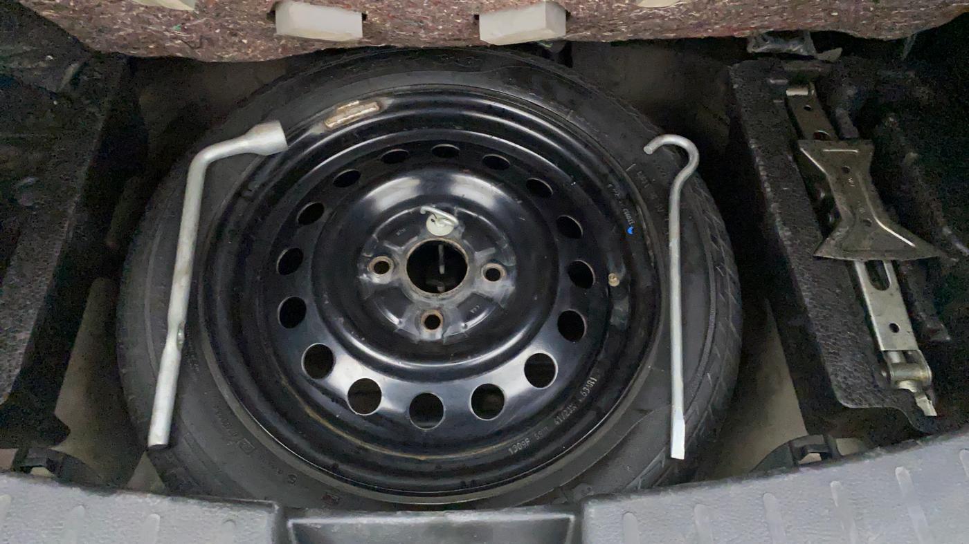 2013 Maruti Wagon R 1.0 VXI, Petrol, Manual, 45,300 km, Spare Tyre