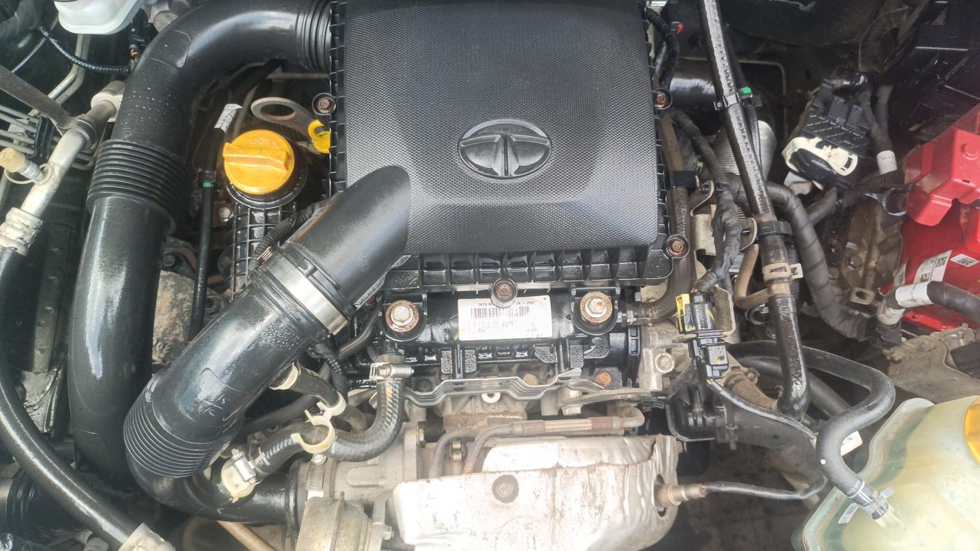 2021 Tata NEXON XM SUNROOF PETROL, Petrol, Manual, 57,795 km, Engine View