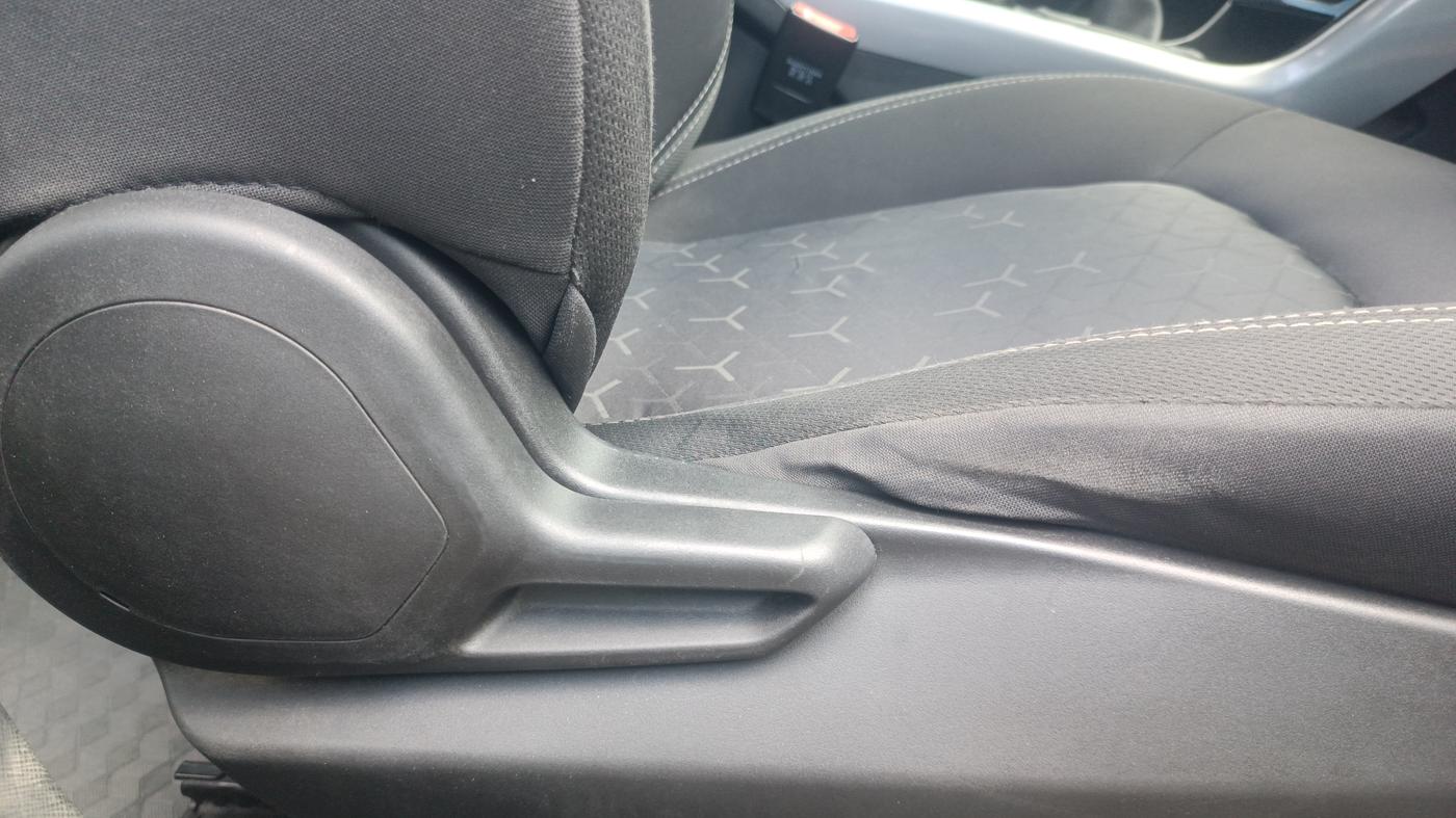 2021 Tata NEXON XM SUNROOF PETROL, Petrol, Manual, 57,795 km, Driver Side Adjustment Panel
