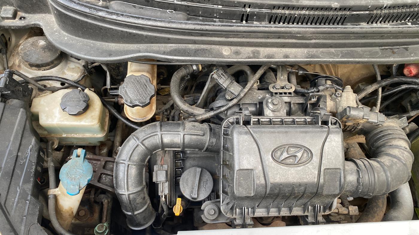 2017 Hyundai Eon ERA +, Petrol, Manual, 70,339 km, Engine View - Right