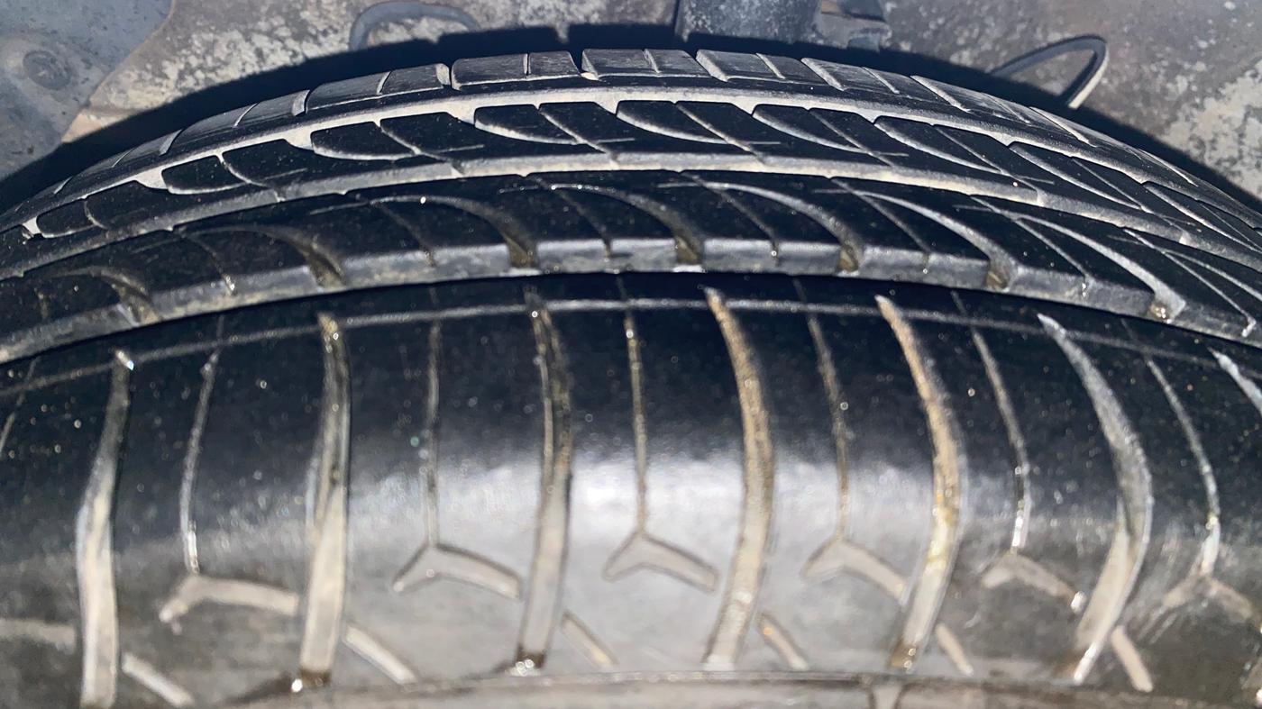 2018 Hyundai NEW SANTRO ASTA MT, Petrol, Manual, 54,887 km, Left Front Tyre Tread