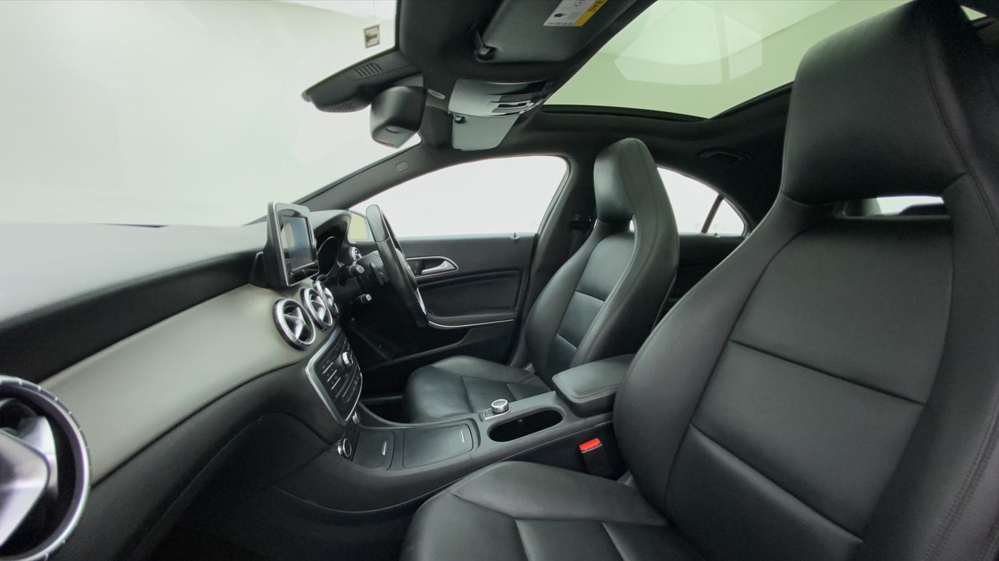 2015 Mercedes Benz CLA Class CLA 200 CDI SPORT, Diesel, Automatic, 51,418 km, Right Side Front Door Cabin