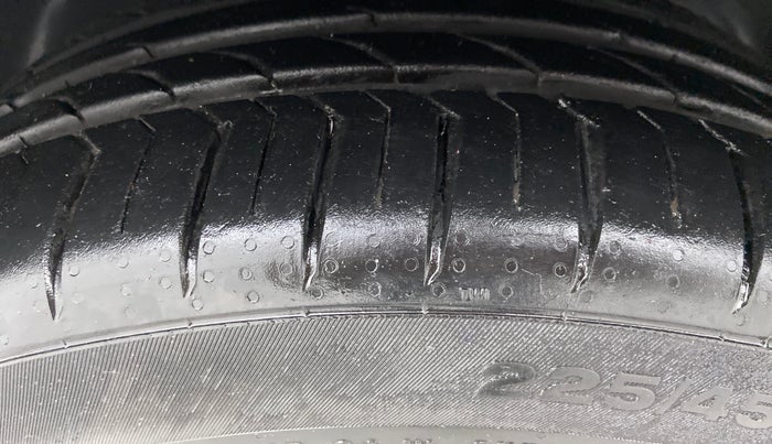 2015 Mercedes Benz CLA Class CLA 200 CDI SPORT, Diesel, Automatic, 51,418 km, Left Front Tyre Tread