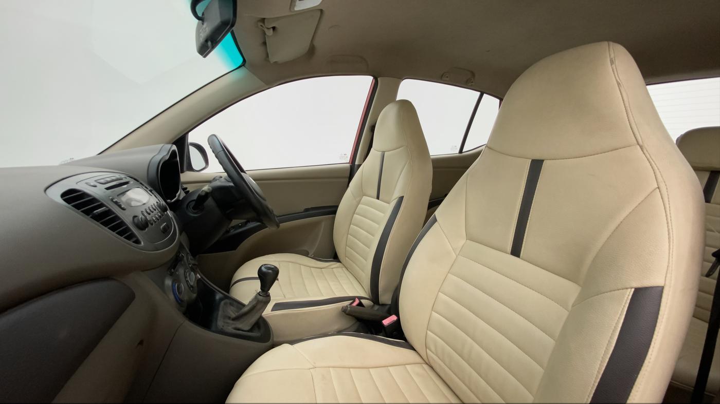 2010 Hyundai i10 SPORTZ 1.2, Petrol, Manual, 83,606 km, Right Side Front Door Cabin