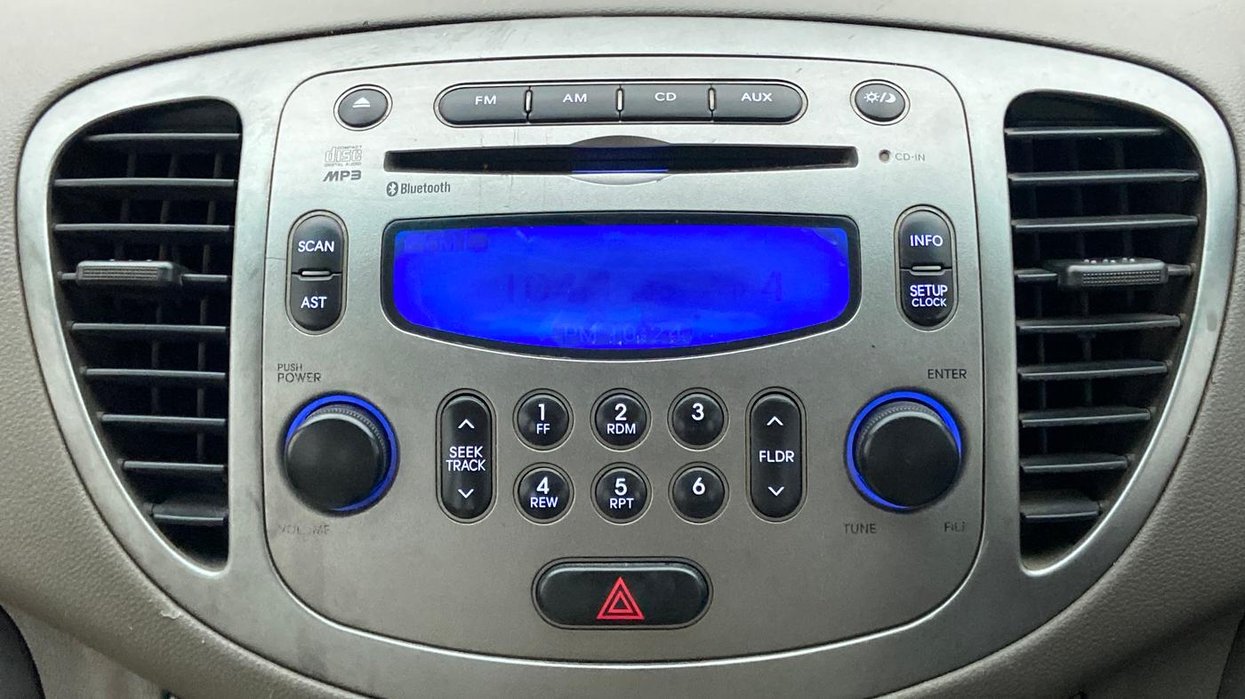 2010 Hyundai i10 SPORTZ 1.2, Petrol, Manual, 83,606 km, Infotainment System