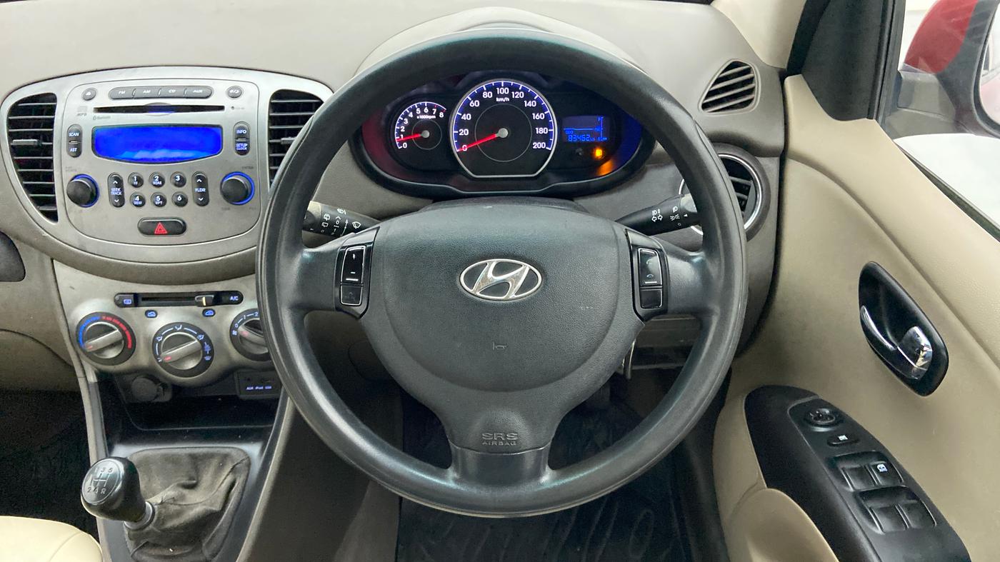 2010 Hyundai i10 SPORTZ 1.2, Petrol, Manual, 83,606 km, Steering Wheel Close Up