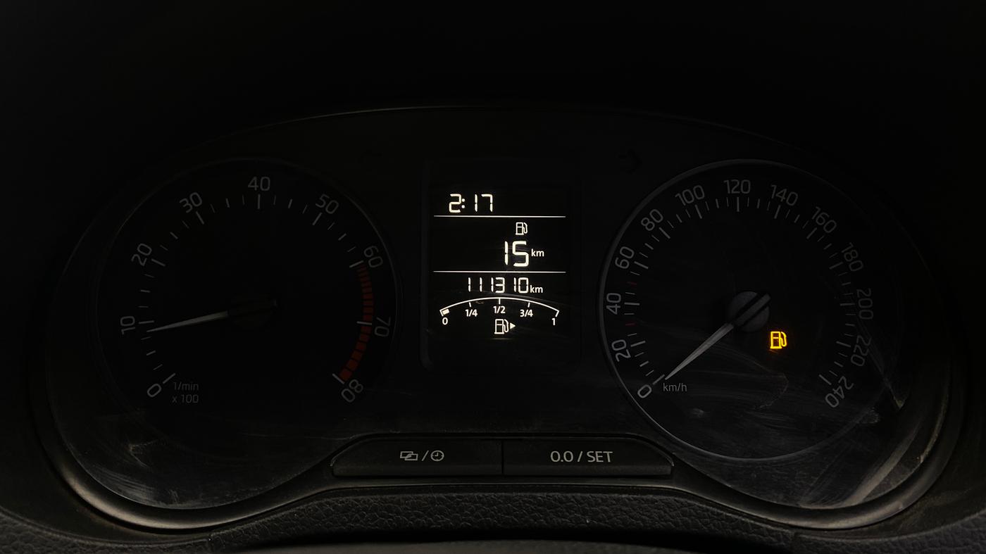 2018 Skoda Rapid AMBITION 1.6 MPI MT, Petrol, Manual, 1,11,306 km, Odometer Image