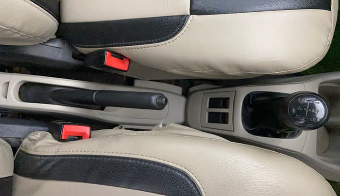 2020 Maruti Alto VXI, Petrol, Manual, 1,03,254 km, Gear Lever