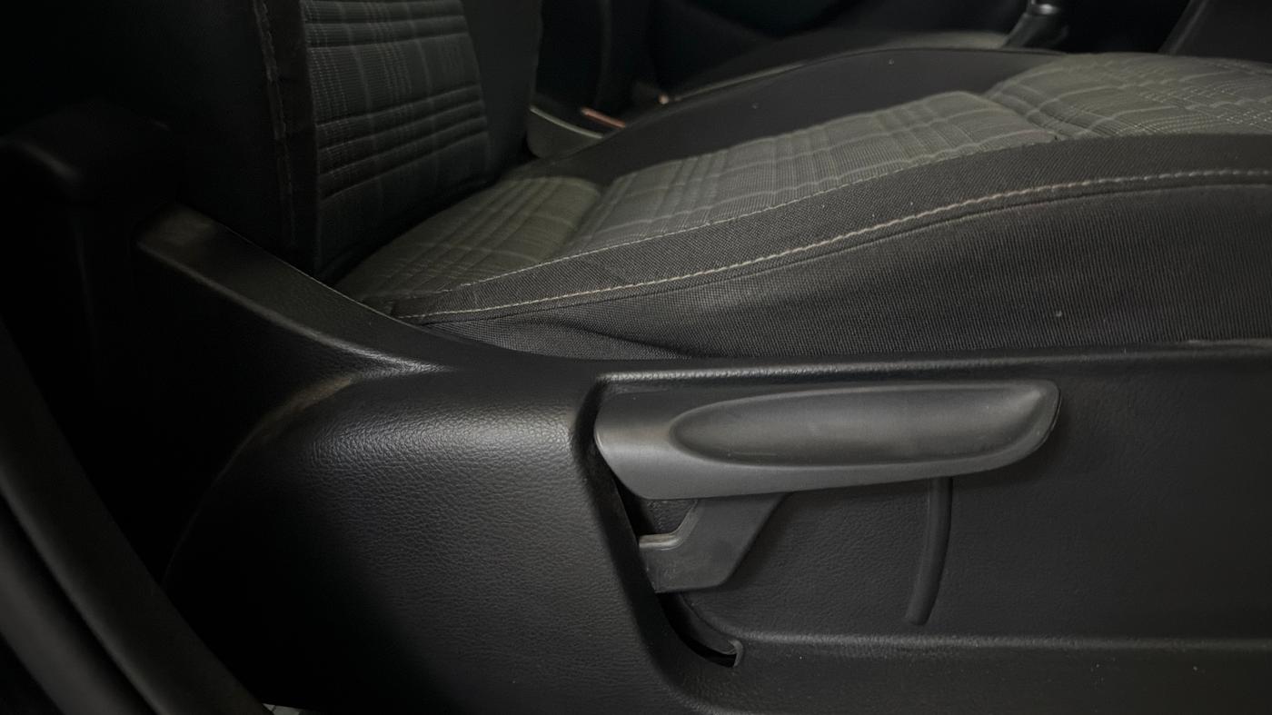 2021 Volkswagen Polo 1.0 GT TSI AT, Petrol, Automatic, 48,163 km, Driver Side Adjustment Panel