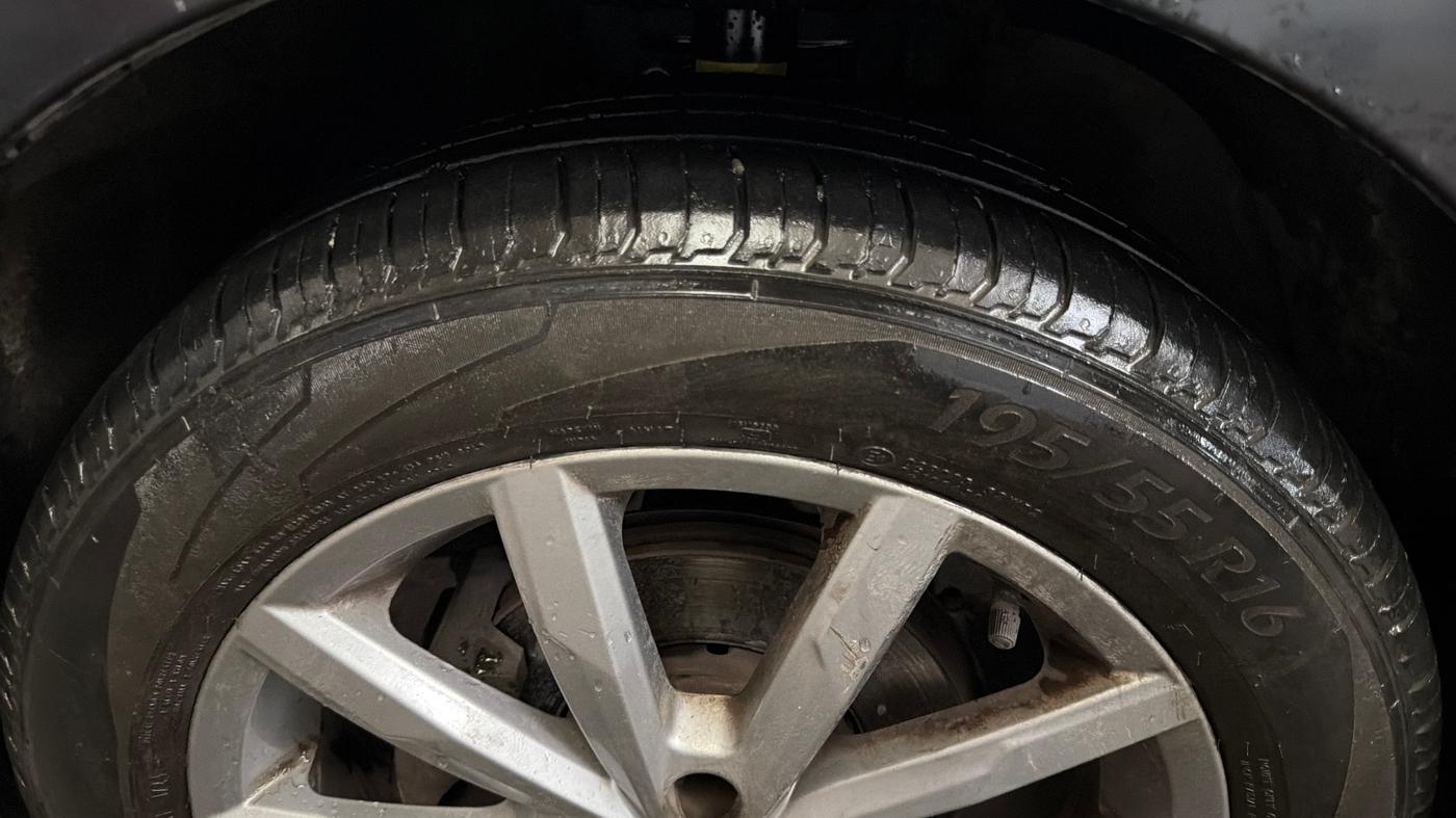 2021 Volkswagen Polo 1.0 GT TSI AT, Petrol, Automatic, 48,163 km, Left Front Tyre Tread