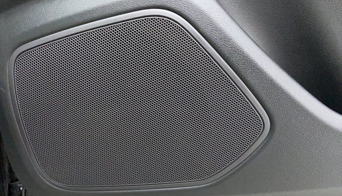 2017 Audi Q3 30 TFSI Premium, Petrol, Automatic, 25,024 km, Speakers