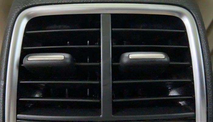 2017 Audi Q3 30 TFSI Premium, Petrol, Automatic, 25,024 km, Rear Ac