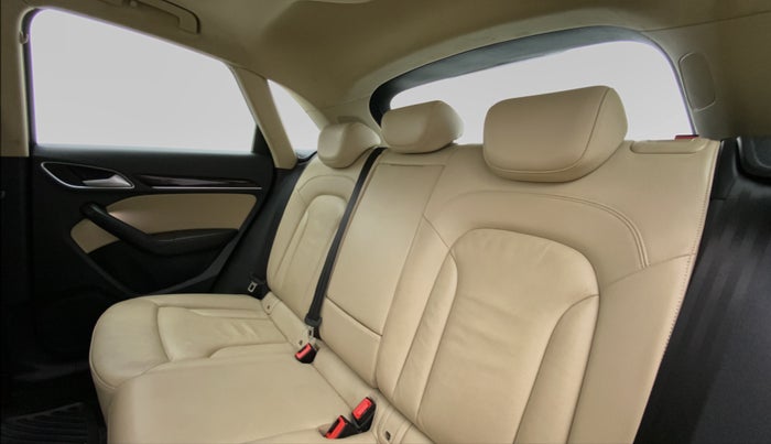 2017 Audi Q3 30 TFSI Premium, Petrol, Automatic, 25,024 km, Right Side Door Cabin View