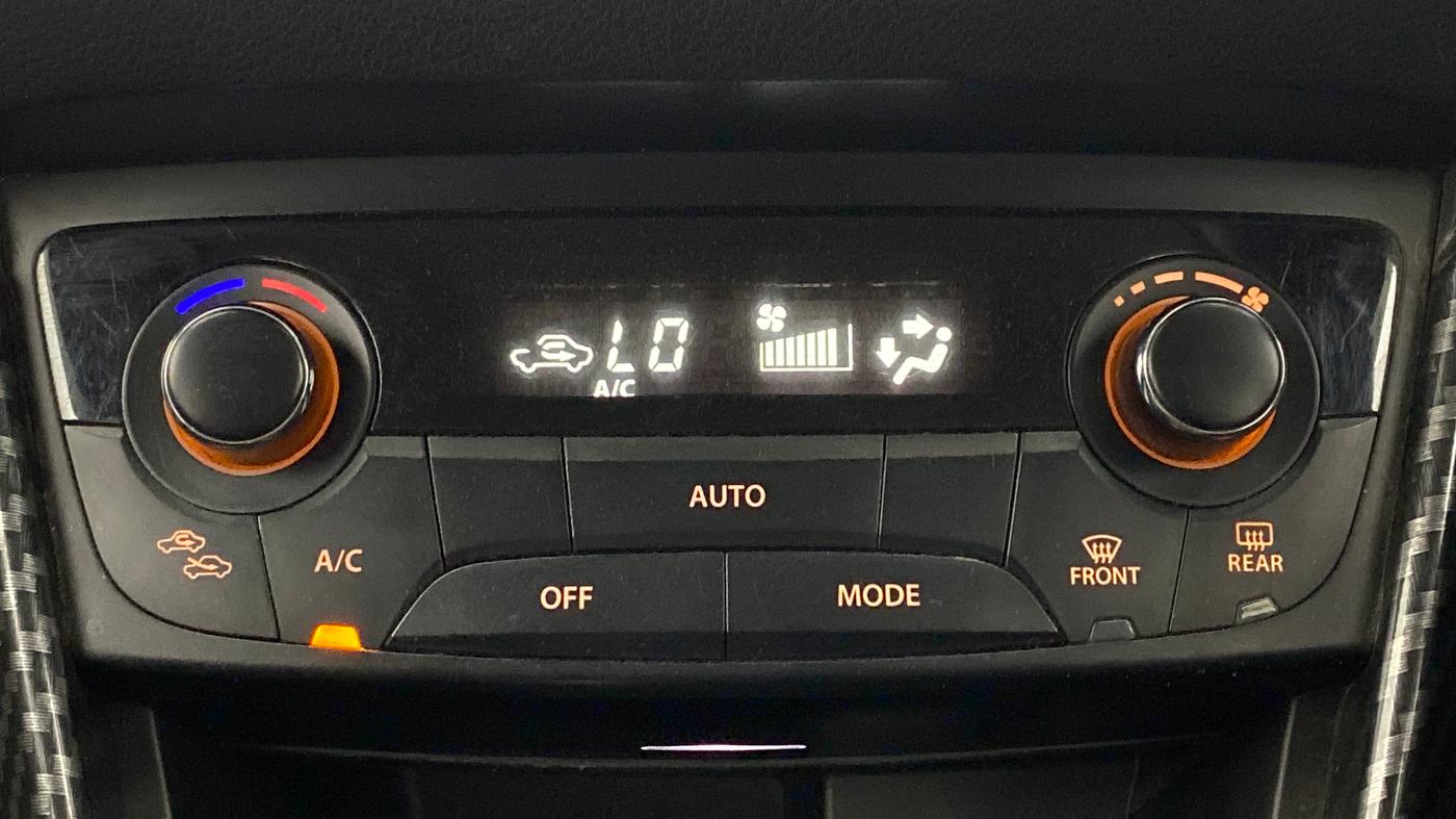 2016 Maruti S Cross ZETA 1.3, Diesel, Manual, 76,836 km, Automatic Climate Control
