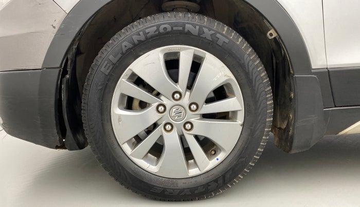 2016 Maruti S Cross ZETA 1.3, Diesel, Manual, 76,836 km, Left Front Wheel