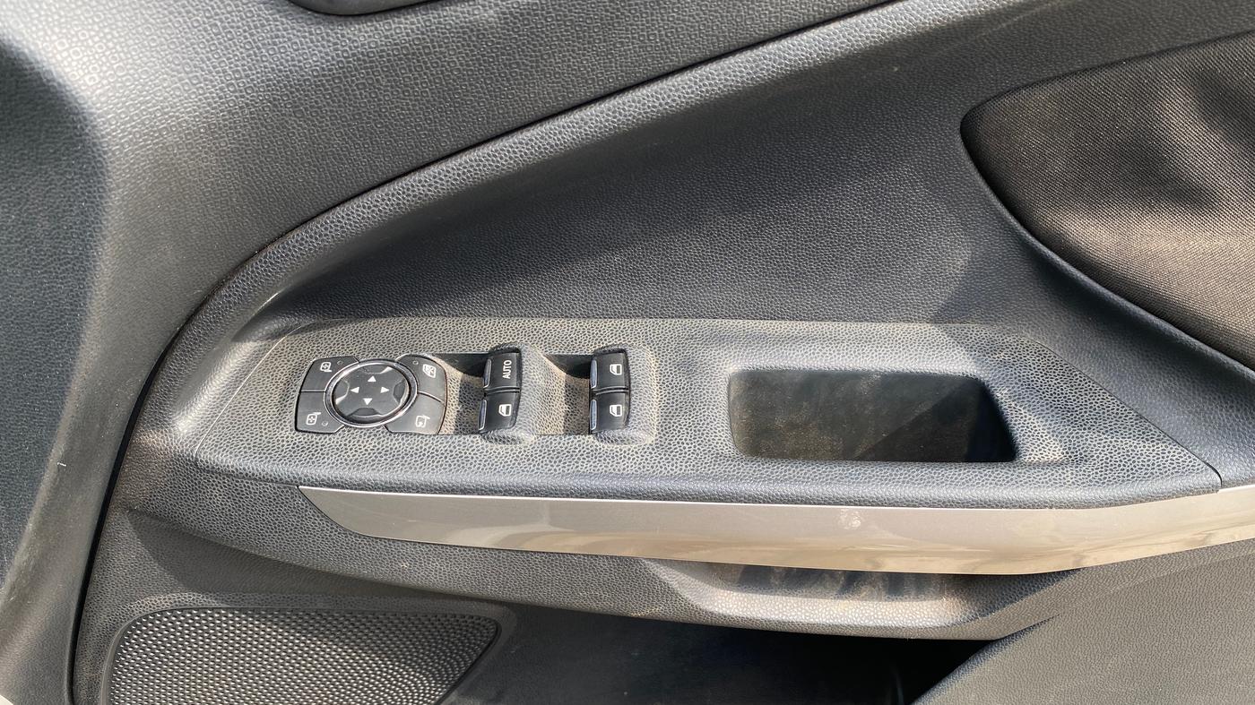 2018 Ford Ecosport TITANIUM 1.5L PETROL, Petrol, Manual, 23,194 km, Driver Side Door Panels Control