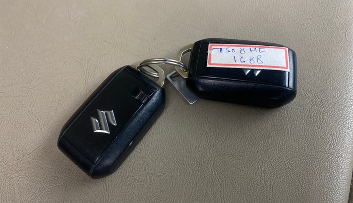 2020 Maruti XL6 ZETA MT, Petrol, Manual, 40,369 km, Key Close Up