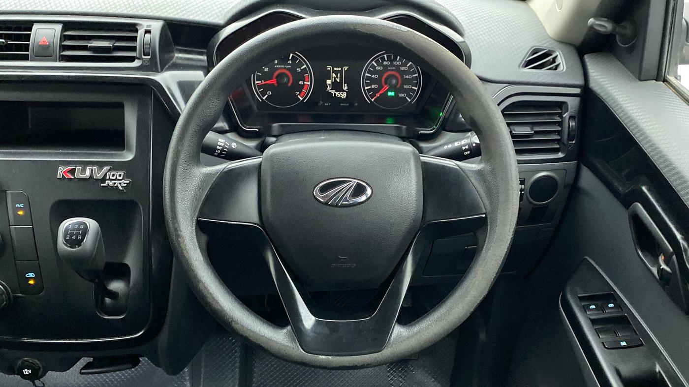 2018 Mahindra KUV 100 NXT K4+ D 6 SEATER, Diesel, Manual, 77,634 km, Steering Wheel Close Up